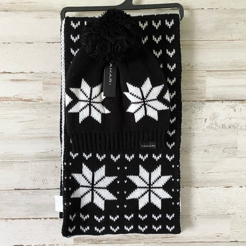 NWT Tahari Black Knit Beanie and Scarf Set